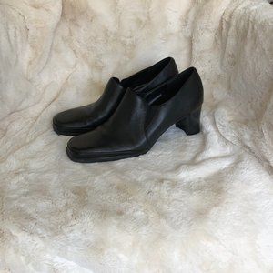Aerosole Black Shoe